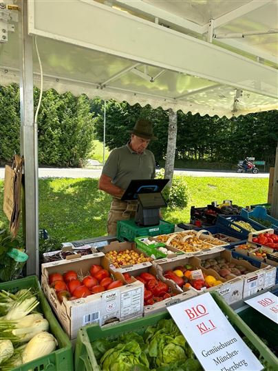 Markttag beim Weberbauer