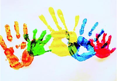 Kreative Winterwerkstätte "Mal- und Bastelwerkstatt auf die Pinsel-Fertig-Los"