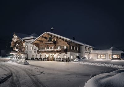 Silvester im Hotel Riedl - mit Genuss, Livemusik & Feuerwerk ins Neue Jahr