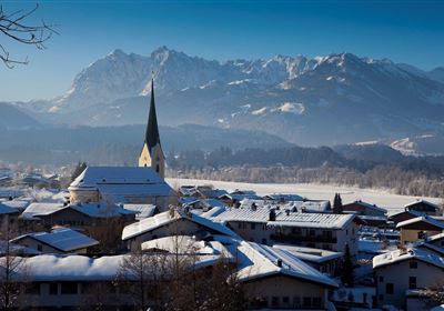 Christmette, mitgestaltet von der Familienmusik Hauser "Eglack"