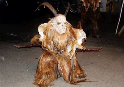 Nikolaus- und Krampusumzug
