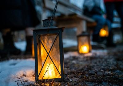 Mystical Lantern Walk - Winter Magic, Wind Players & Mulled Wine in Walchsee