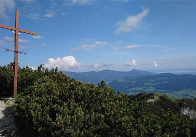 Wanderung des Monats zum Sonnenaufgang am Unterberg **