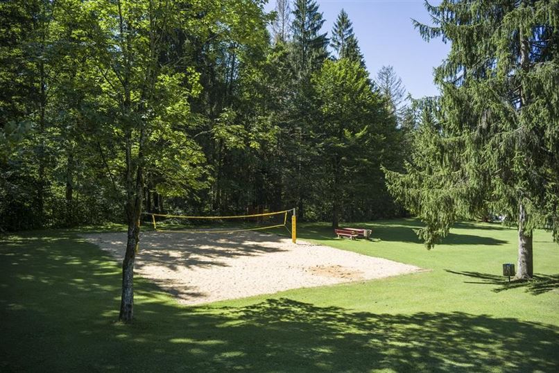 Erlebnis Waldschwimmbad Kössen Beachvolleyball