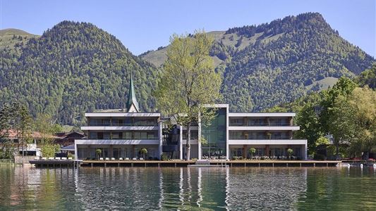 Das Lakes Restaurant & Bar