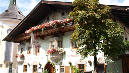 Die Keller Bar (Wimpei-Keller)
