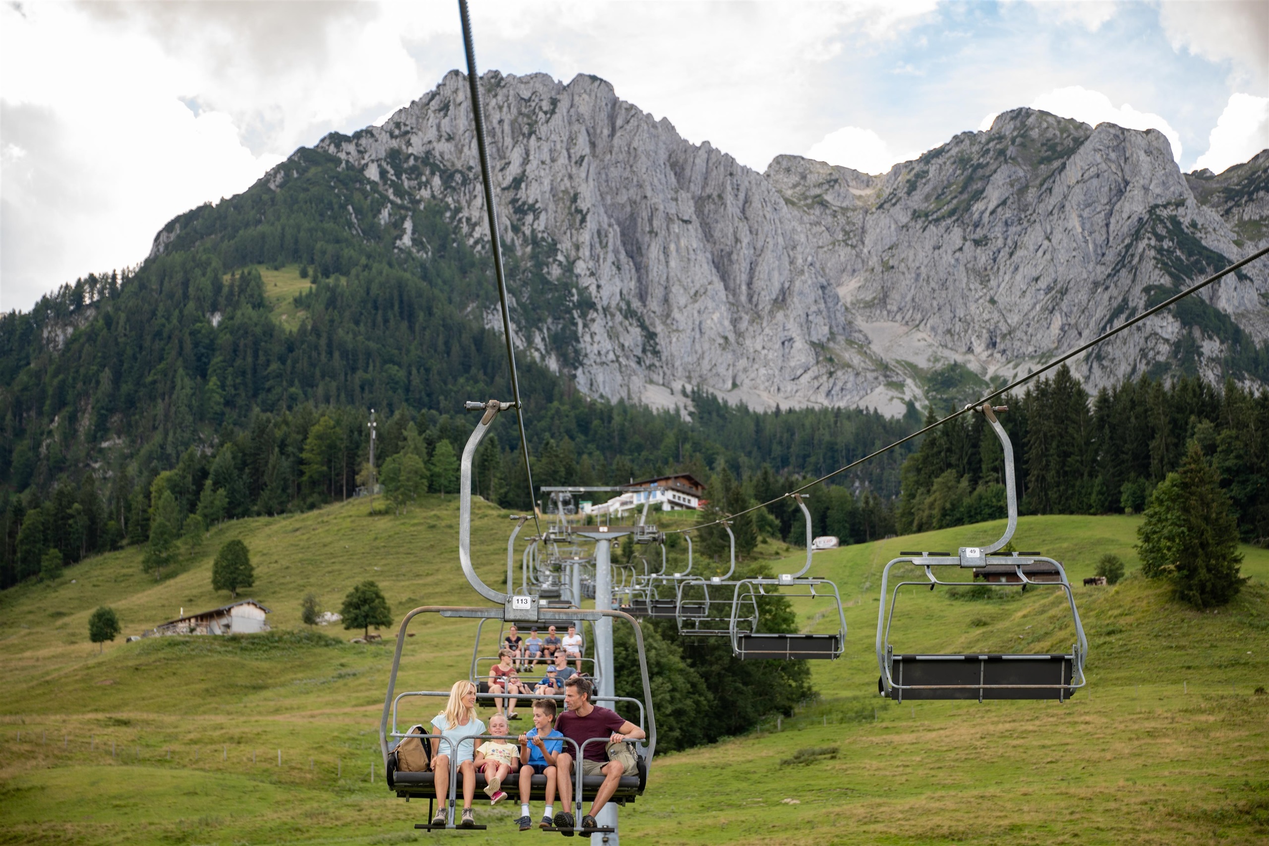 Bergbahnen & Sommerrodelbahn Zahmer Kaiser