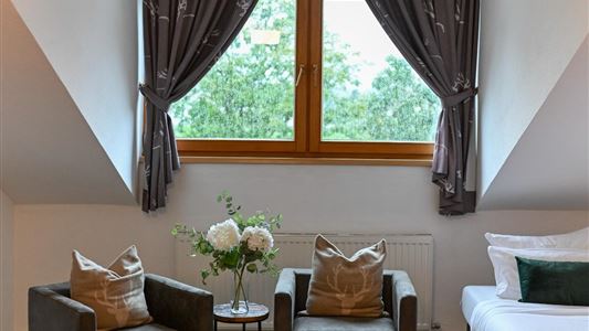 4-bed room, shower, toilet, 2 bed rooms