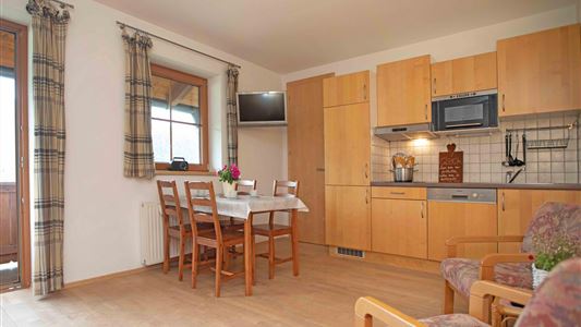 apartment/1 bedroom/shower, bath tube,WC