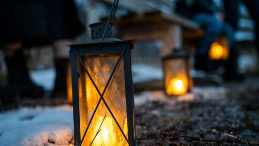 Mystical Lantern Walk - Winter Magic, Wind Players & Mulled Wine in Walchsee