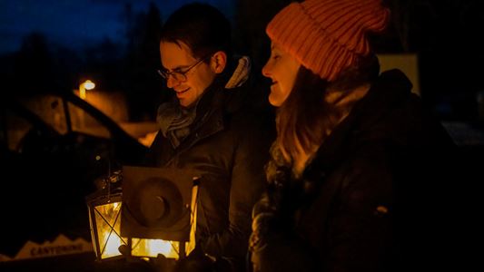 Mystische Laternenwanderung – Winterzauber, Weisenbläser & Glühwein in Kössen