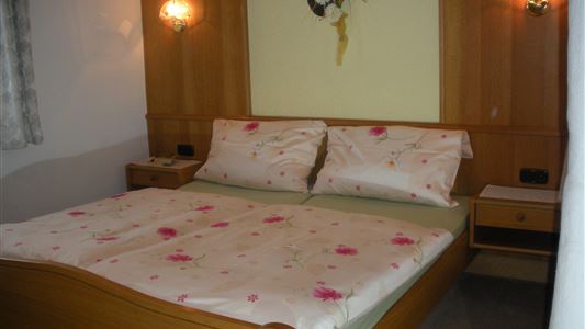 Doppelzimmer mit Wohnecke, Du/WC,TV,Balkon