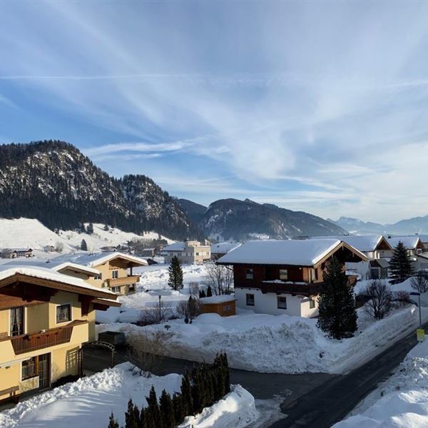 Blick Richtung See vom Ostbalkon