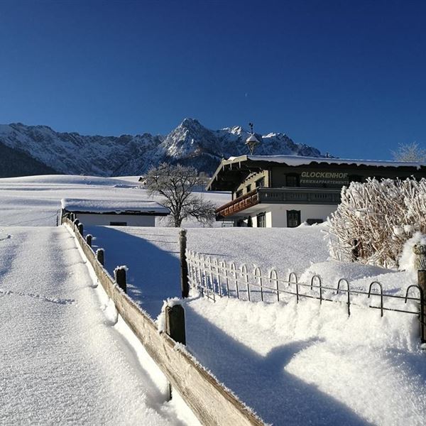 Chalet Glockenhof mit Kaisergebirge