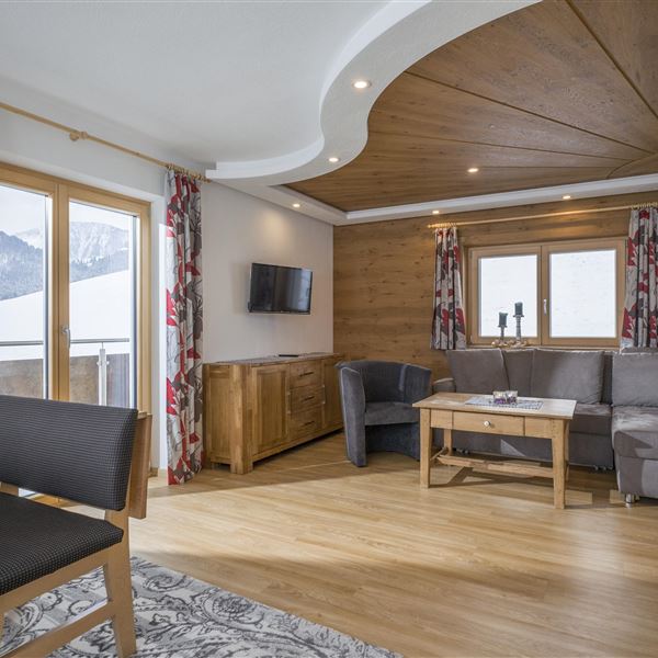 Chalet_Strobl_Amberg_28_Walchsee_Wohnzimmer