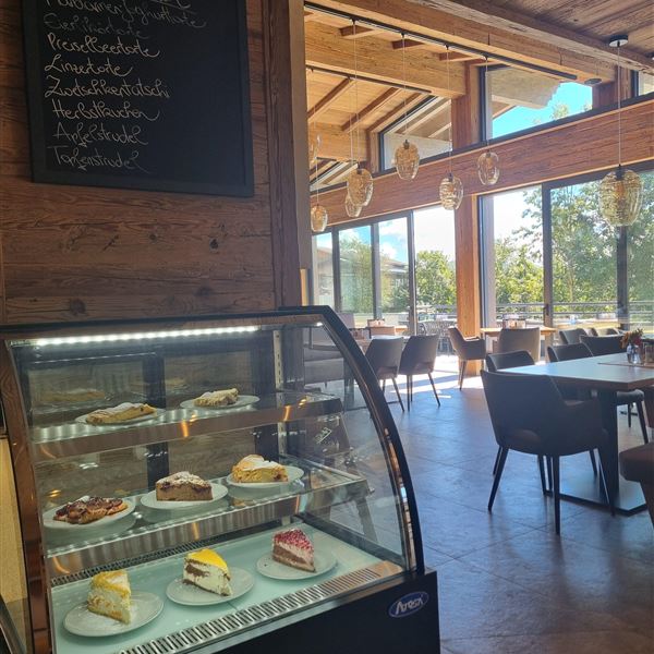 Hausgemachte_Kuchen_Schone_Aussicht