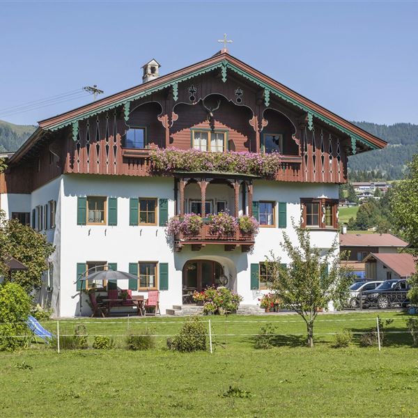 Leindlhof_Huette_40_Koessen_Haus_aussen_web