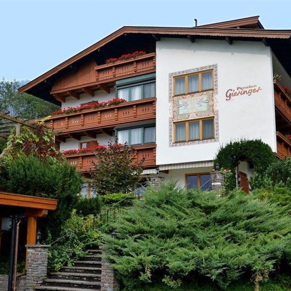 Pension Gieringer im Sommer