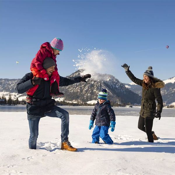 Winterspaziergang im Kaiserwinkl