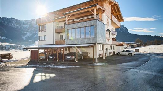 Hotel Garni Tirol - Fam. Hauser