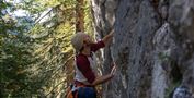Wilder_Kaiser_Sportler_Klettern_Achleitn_Genusswandl_Herbst2021_Migu (4)_1920.jpg